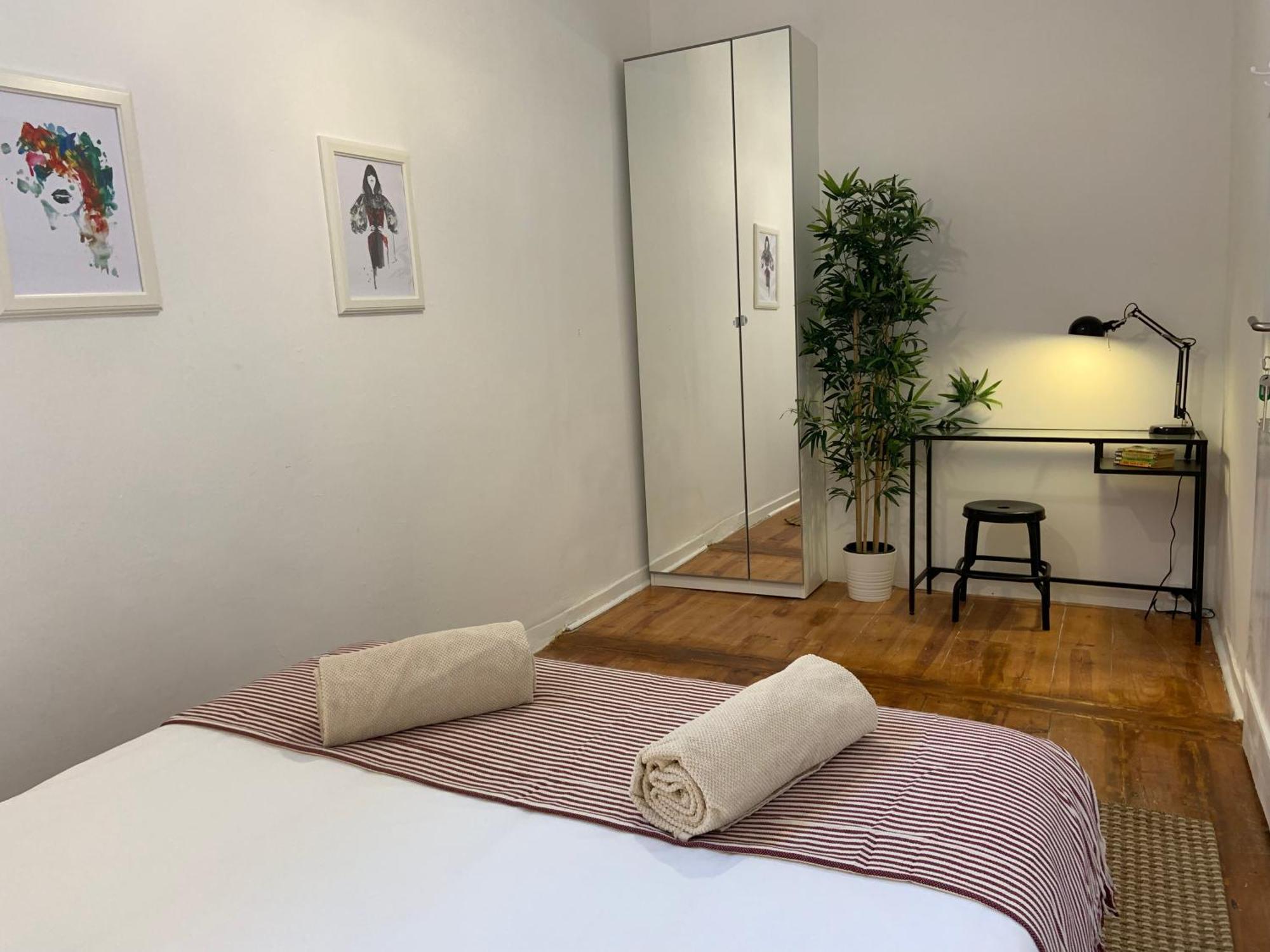 Stay As A Local! Santos Historical Guesthouse IV Lisboa Kültér fotó
